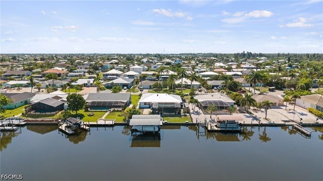 12213 Star Shell DR, Matlacha Isles, FL 33991