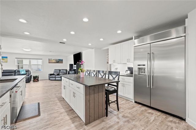 12213 Star Shell DR, Matlacha Isles, FL 33991