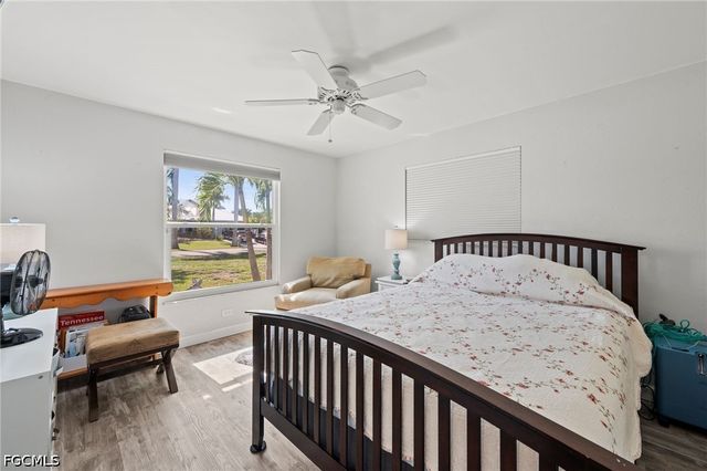 12213 Star Shell DR, Matlacha Isles, FL 33991