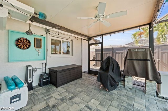 12213 Star Shell DR, Matlacha Isles, FL 33991