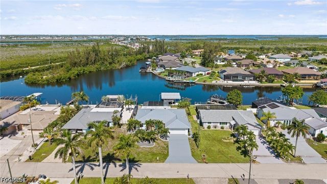 12213 Star Shell DR, Matlacha Isles, FL 33991