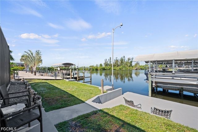 12213 Star Shell DR, Matlacha Isles, FL 33991