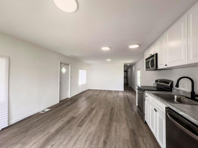 4022 68th Street N 826, Riviera Beach, FL 33404