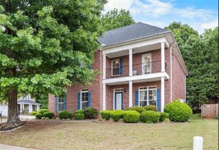 1128 Gateview Drive, Lawrenceville, GA 30046