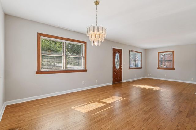 2666 Vanderen Drive, Lakeside Park, KY 41017