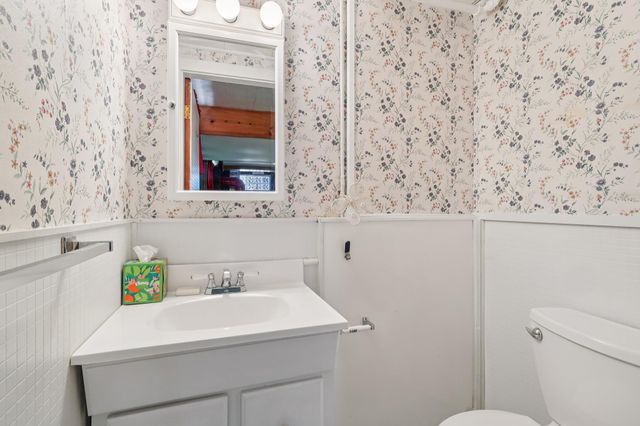 2666 Vanderen Drive, Lakeside Park, KY 41017