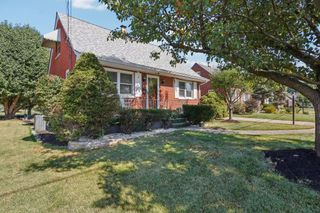 2666 Vanderen Drive, Lakeside Park, KY 41017