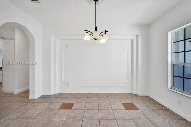 14621 SW 35th St, Miramar, FL 33027