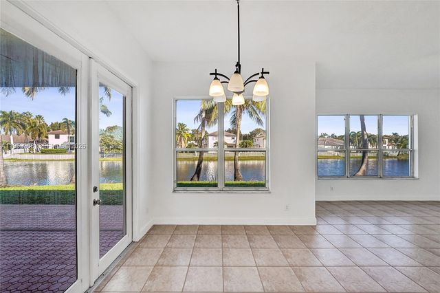 14621 SW 35th St, Miramar, FL 33027