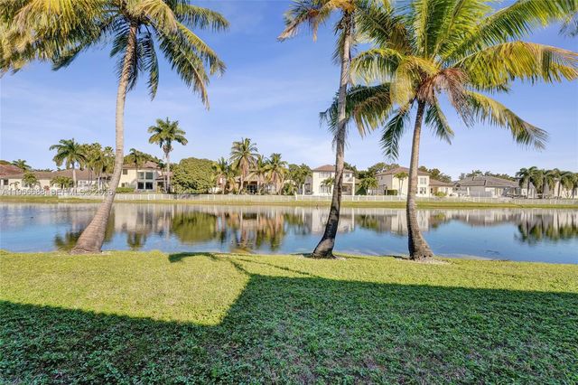 14621 SW 35th St, Miramar, FL 33027