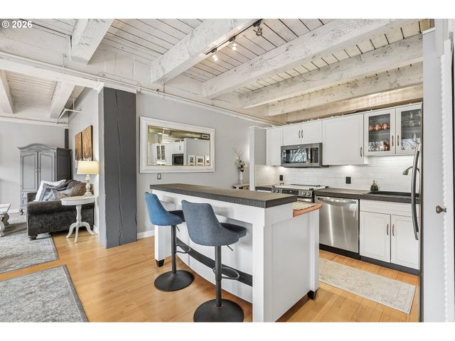 416 Nw 13TH Ave 204, Portland, OR 97209