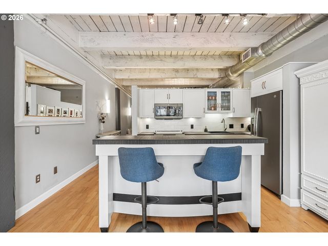 416 Nw 13TH Ave 204, Portland, OR 97209