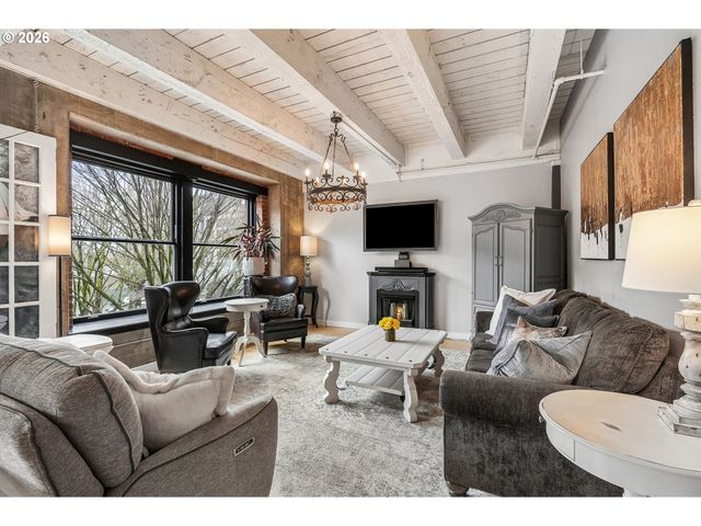 416 Nw 13TH Ave 204, Portland, OR 97209