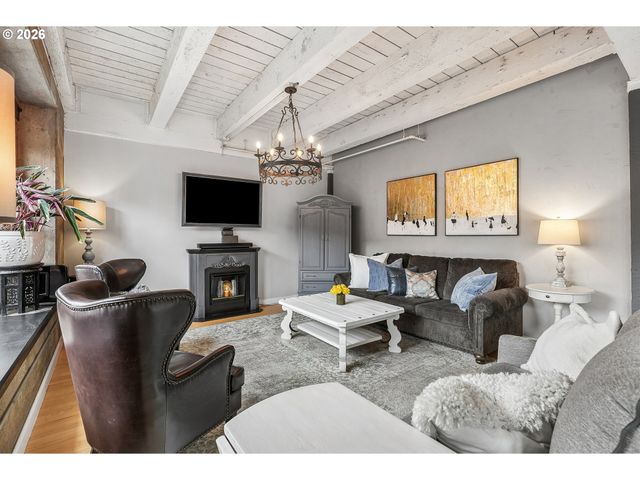 416 Nw 13TH Ave 204, Portland, OR 97209