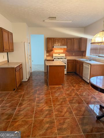 682 Bridge Way, Lithonia, GA 30058
