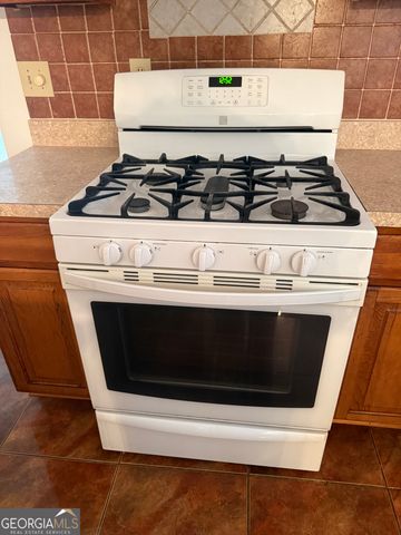 682 Bridge Way, Lithonia, GA 30058