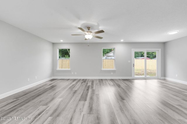 5444 HARRIET Avenue, Jacksonville, FL 32254
