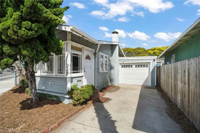 310 North Pacific Coast Highway, Redondo Beach, CA 90277