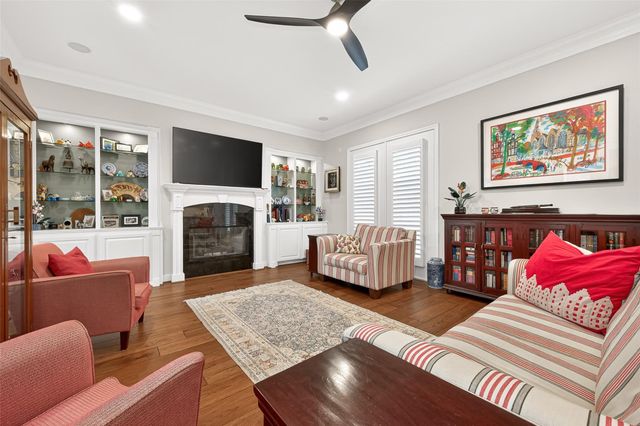 71 Mill Point Place, The Woodlands, TX 77380