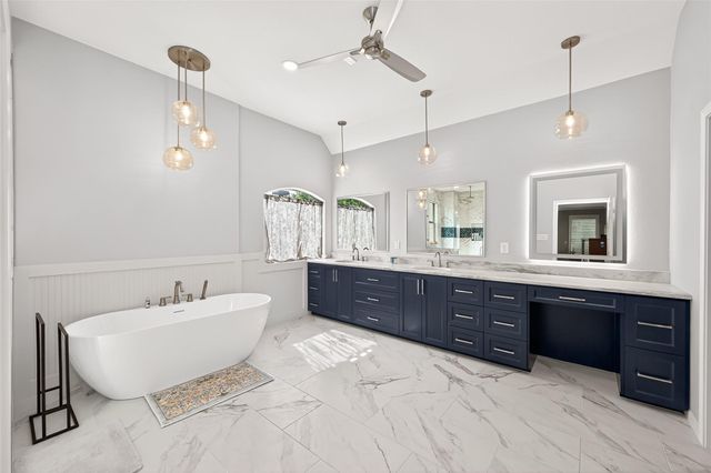 71 Mill Point Place, The Woodlands, TX 77380