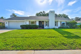 13562 LAKE MAGDALENE DRIVE, Tampa, FL 33613