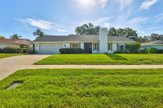 13562 LAKE MAGDALENE DRIVE, Tampa, FL 33613