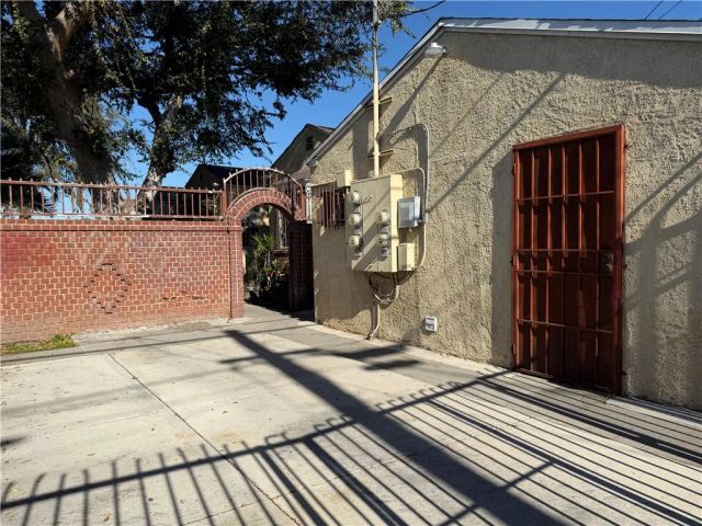 338 W Magnolia Street, Compton, CA 90220