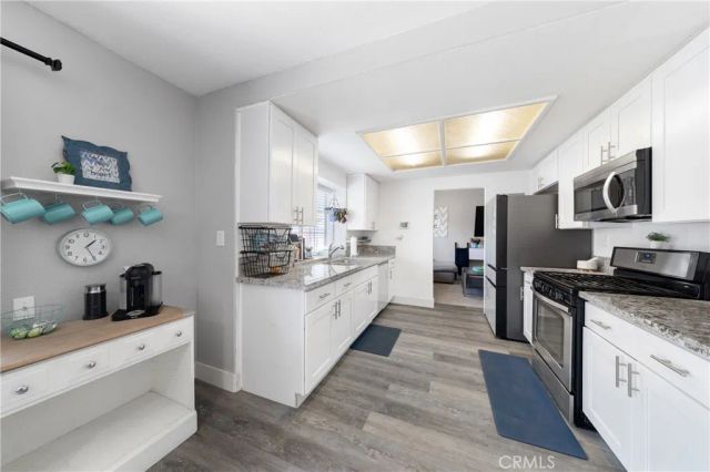 30429 Meadow Run Place, Menifee, CA 92584