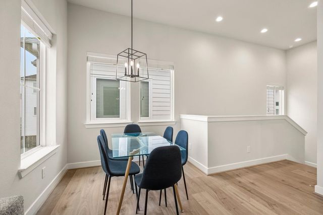 726 Carriage Knolls Drive, Houston, TX 77008