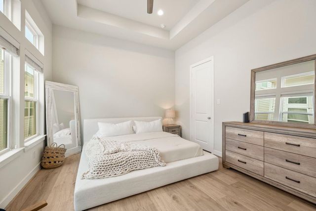 726 Carriage Knolls Drive, Houston, TX 77008