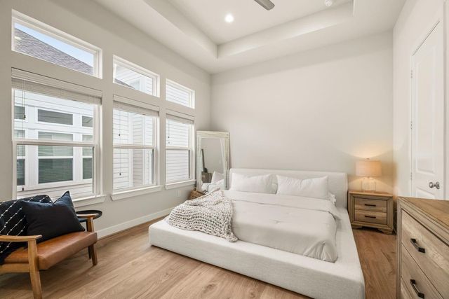 726 Carriage Knolls Drive, Houston, TX 77008