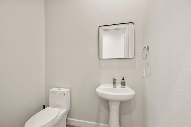 726 Carriage Knolls Drive, Houston, TX 77008