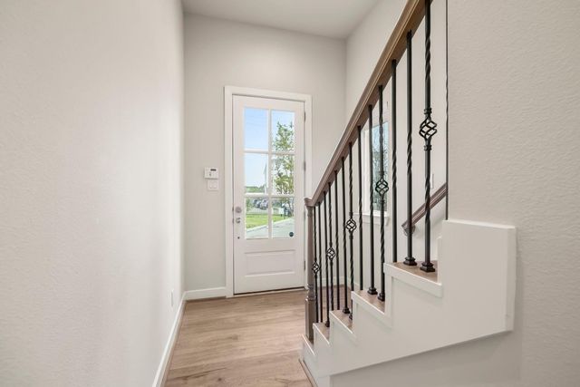 726 Carriage Knolls Drive, Houston, TX 77008