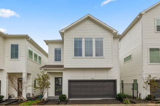 726 Carriage Knolls Drive, Houston, TX 77008