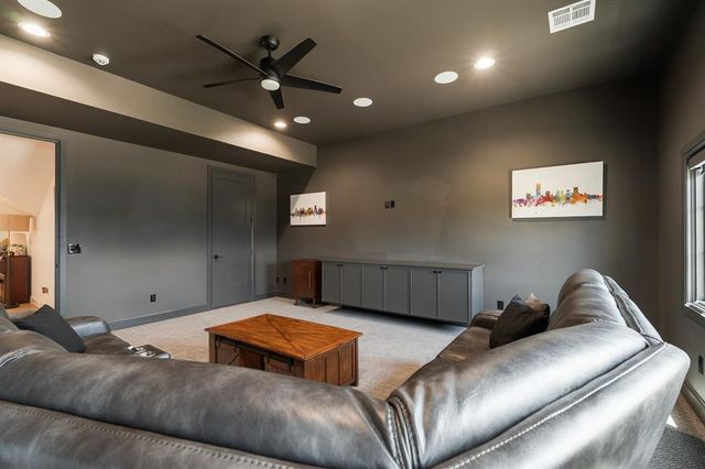 137 NE 14th Street, Oklahoma City, OK 73104