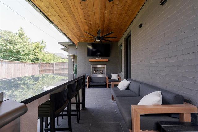 137 NE 14th Street, Oklahoma City, OK 73104