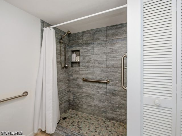 891 Huron CT 302, Marco Island, FL 34145