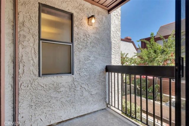 230 Bethany Road 211, Burbank, CA 91504
