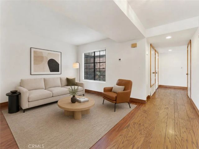230 Bethany Road 211, Burbank, CA 91504