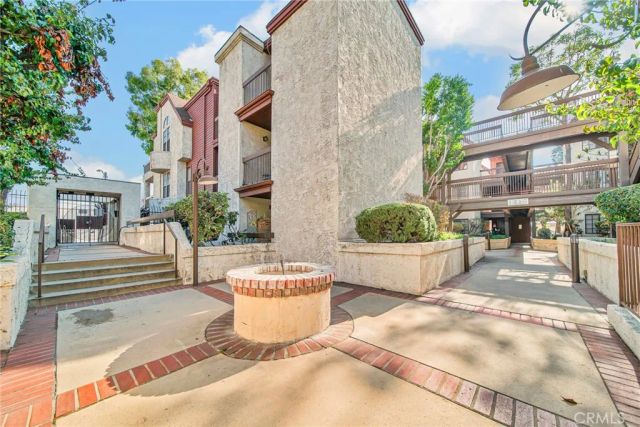 230 Bethany Road 211, Burbank, CA 91504