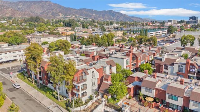 230 Bethany Road 211, Burbank, CA 91504