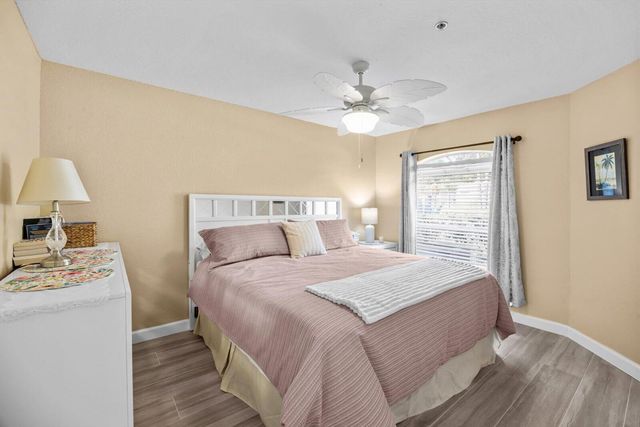 4720 Lucerne Lakes Boulevard E 810, Lake Worth, FL 33467