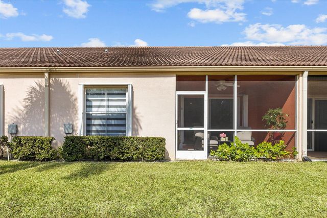 4720 Lucerne Lakes Boulevard E 810, Lake Worth, FL 33467