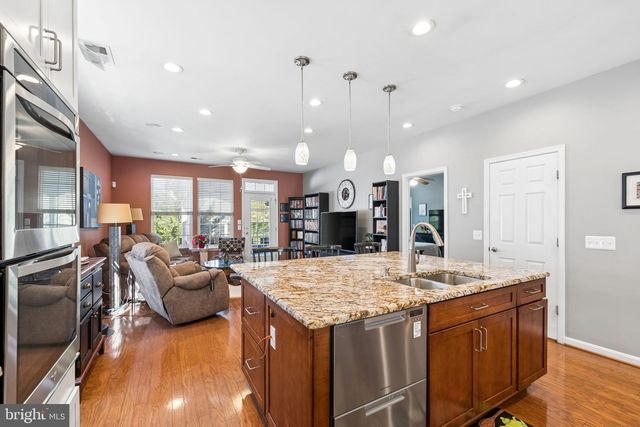 17322 FOUR SEASONS DR, Dumfries, VA 22025