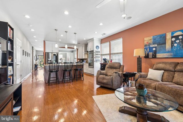 17322 FOUR SEASONS DR, Dumfries, VA 22025