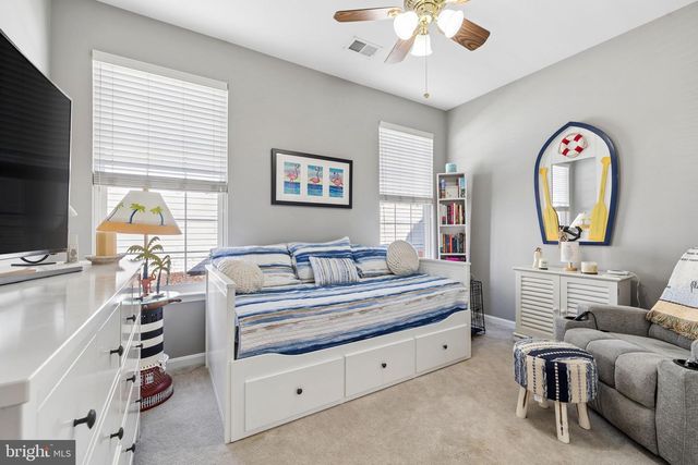 17322 FOUR SEASONS DR, Dumfries, VA 22025