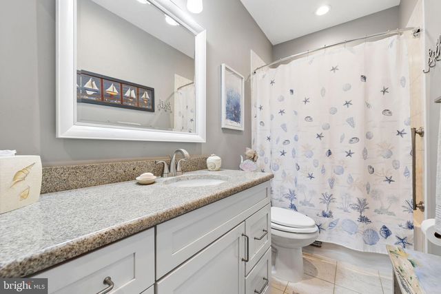 17322 FOUR SEASONS DR, Dumfries, VA 22025