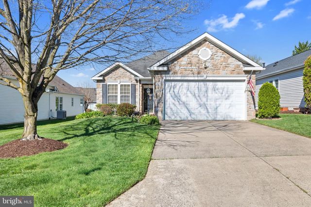 17322 FOUR SEASONS DR, Dumfries, VA 22025