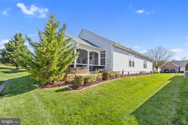 17322 FOUR SEASONS DR, Dumfries, VA 22025