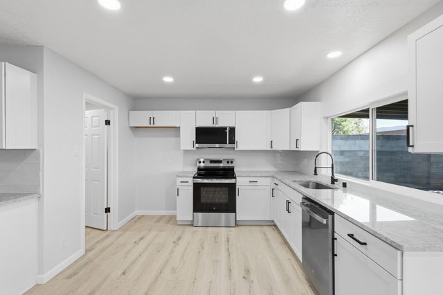 11224 Nassau Drive NE, Albuquerque, NM 87111